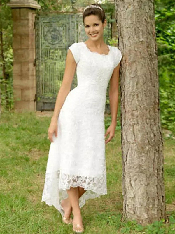 A-Line/Princess Scoop Neck Half Sleeves Floor-length Lace Wedding Dress with Appliques